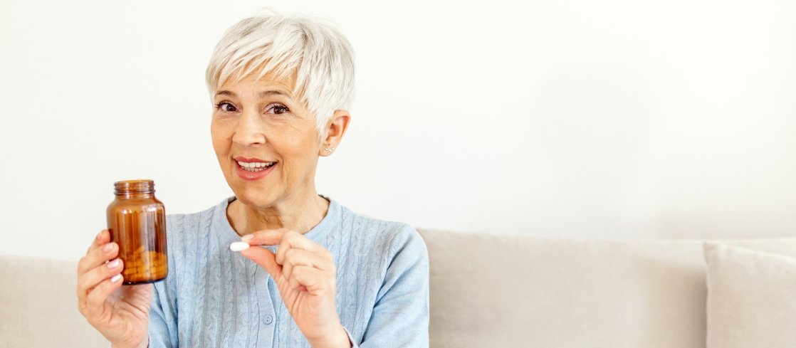 La verità sulle vitamine: quali davvero servono dopo i 60